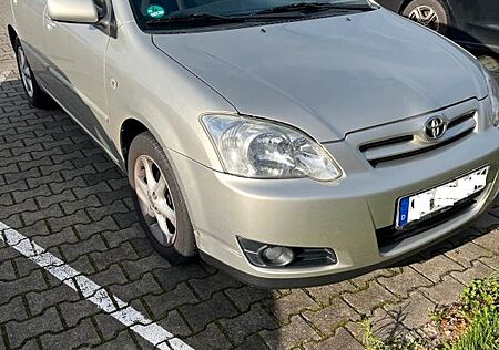 Toyota Corolla 1.4 Sol Klimaautomatik TÜV 08/2027