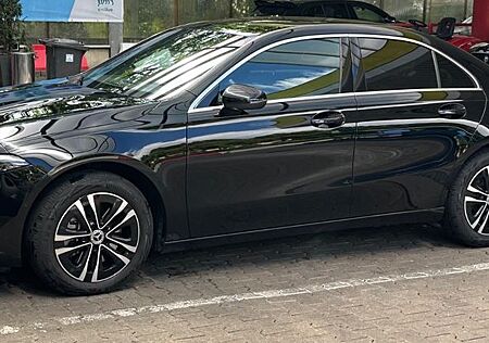 Mercedes-Benz A 250 gebraucht kaufen Mercedes-Benz A 250 e DCT -