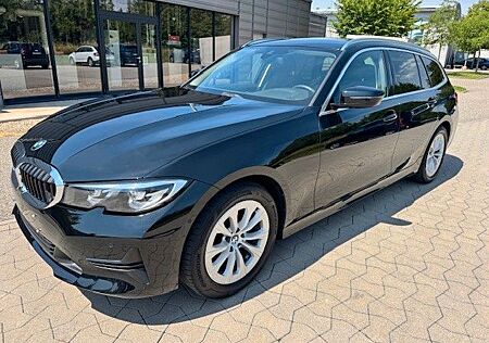 BMW 320 i Touring Display Key Standheizung LED
