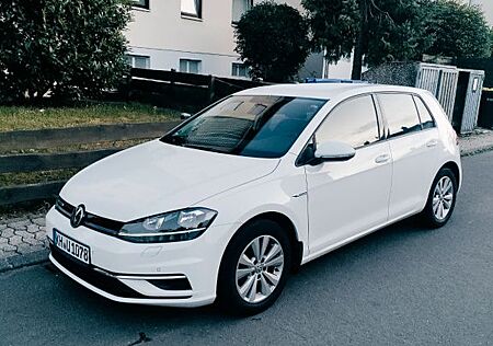 VW Golf Volkswagen 1.5 TGI BlueMotion DSG IQ.DRIVE IQ.DRIVE