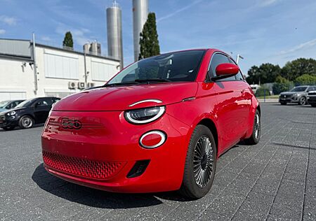 Fiat 500E Red Diamond Cut Alufelgen - LED - Kamera