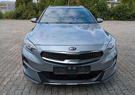 Kia XCeed 1.5 T-GDI DCT 7 Xdition AHK, NAVI