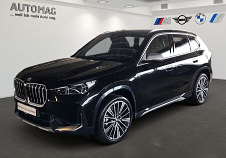 BMW X1 xDrive23i *X-Line*AHK*Harman/Kardon*Panoramad