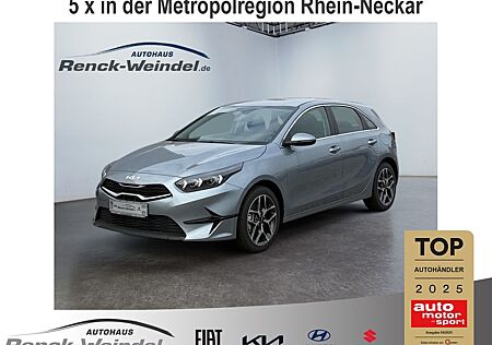 Kia Cee'd Ceed 1.5 Spirit Navi Rückfahrkam. Klimaautom JBL