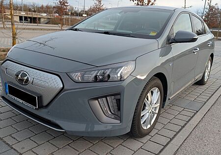 Hyundai Ioniq Elektro Premium | Akku neu | Garantie 2028