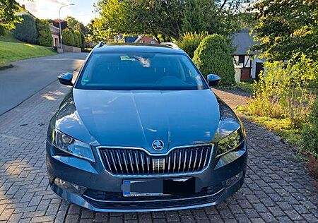 Skoda Superb 2.0 TDI SCR 140kW Style Combi Style