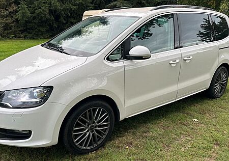 VW Sharan Volkswagen 2.0 TDI DSG Comfortline+Navi+Xenon+HU+8Rä