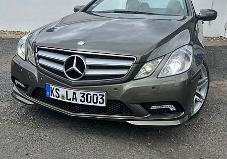 Mercedes-Benz E 350 Coupé CGI BlueEFFICIENCY AVANTG....