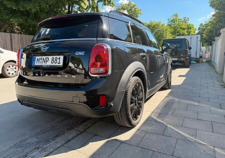 Mini One Countryman Countryman One; Panorama, Harman Kardon,
