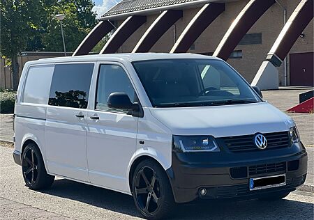 VW T5 Transporter Volkswagen *KW Fahrwerk*AHK*LED*ATM*