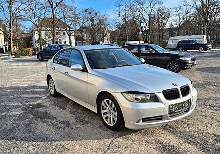 BMW 320i Automatik