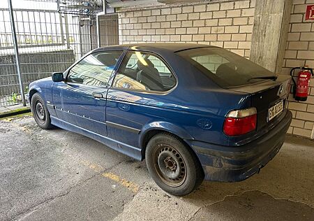 BMW 316i Compact