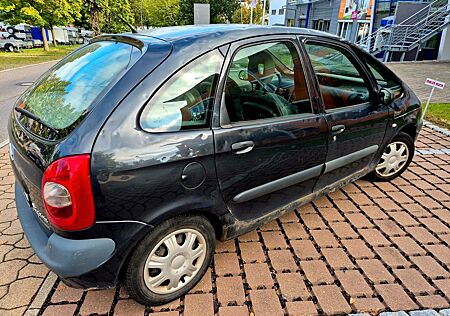 Citroën Xsara Picasso 2.0 HDi Chrono TÜV 11.-25