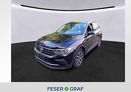 VW Tiguan Volkswagen 2.0 TDI Life LED /AHK/ ACC/ Rear View/Nav