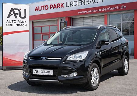 Ford Kuga Titanium. Automatik. AHK. TÜV Neu. 2er Hand