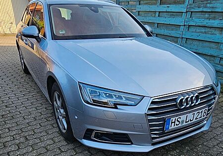 Audi A4 Avant 2.0 TFSI sport Matrix LED 360 Kamera