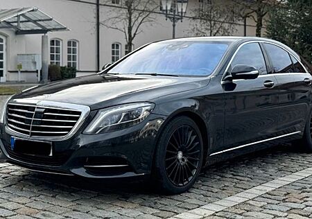 Mercedes-Benz S 500 -