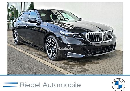 BMW 520i M Sportpaket*Komfortsitze*Standhzg*AHK*h/k*