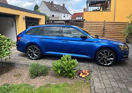 Skoda Superb 1.4 TSI iV DSG SPORTLINE COMBI SPORTLINE