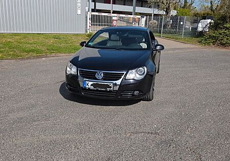 VW Eos Volkswagen 2.0 Turbo FSI Standard