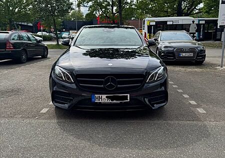 Mercedes-Benz E 220 d AMG Line Autom. AMG Line