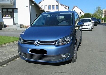 VW Touran Volkswagen 1.6 TDI LIFE LIFE