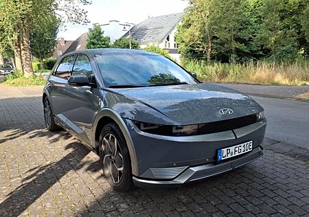 Hyundai Ioniq Techniq Elektro/1 Jahr Garantie/TÜV NEU...
