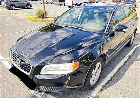 Volvo V70 2.0D -