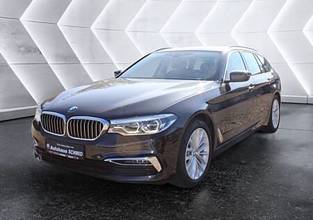 BMW 520d xDrive Luxury Line Head-Up LED WLAN RFK