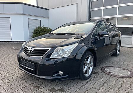Toyota Avensis Kombi Executive