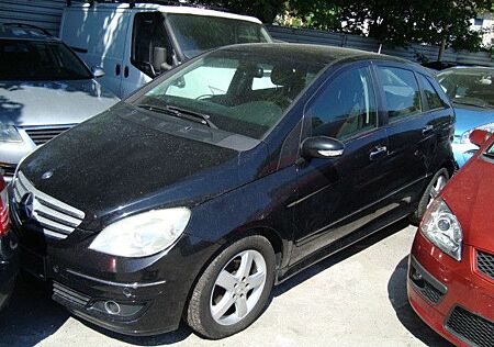 Mercedes-Benz B 200 CDI Special Edition NAVI