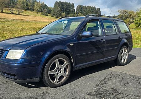 VW Bora Volkswagen 1.6 mit Tüv 2027
