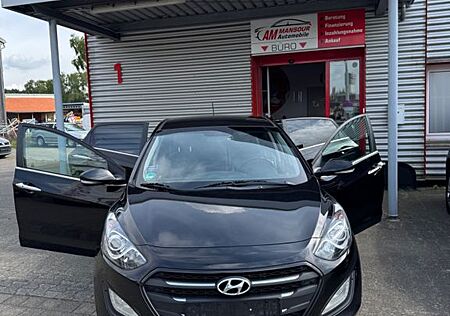 Hyundai i30 YES! *KLIMA*TEMPOMAT*SHZ*