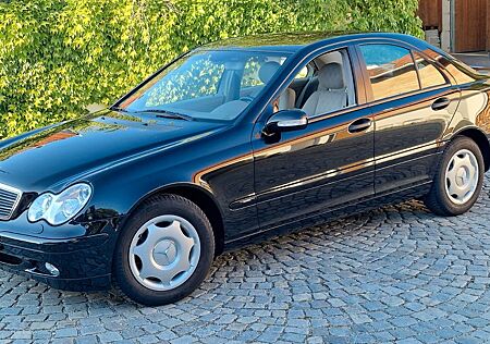 Mercedes-Benz C 180 Kompressor CLASSIC Sammlerstück