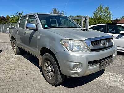 Toyota Hilux Double Cab Life 4x4