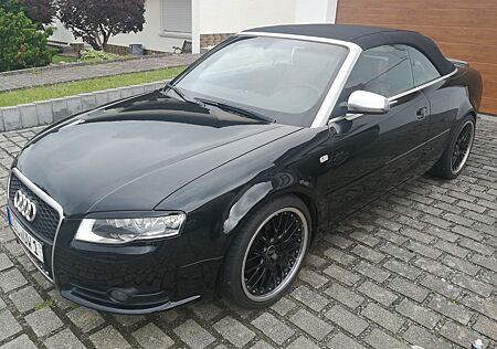 Audi A4 Cabriolet 3.0 TDI quattro singleframe