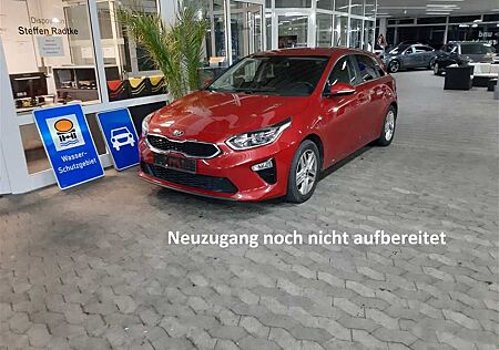 Kia Cee'd Ceed 1.0 TGDI Vision GRA+PDC