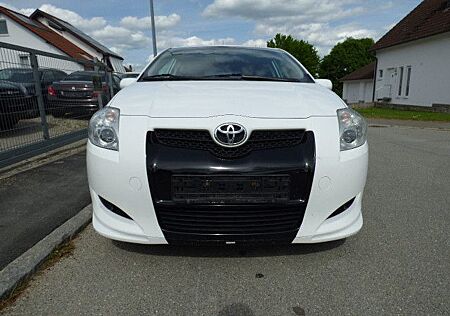 Toyota Auris 2,0-l-D-4D Sol