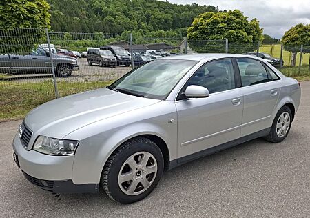 Audi A4 2.0/KLIMA/XENON/EURO4/