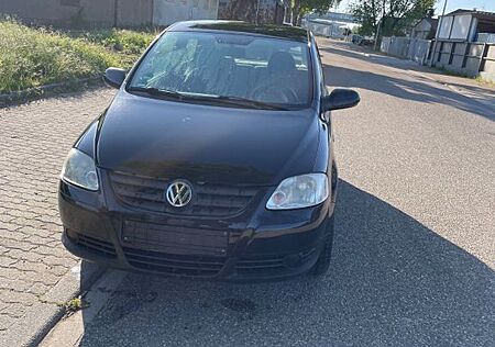VW Fox gebraucht kaufen VW Fox Volkswagen 1,2 Standard
