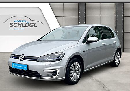 VW Golf Volkswagen e- VII eGolf Navi LED Sperrdiff. ACC Apple C