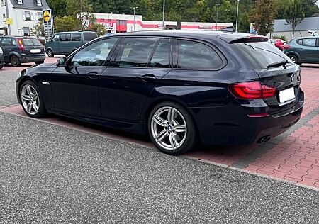 BMW 530d /F11 Touring /M-Sport Paket/Sport Aut/"19"