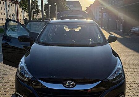 Hyundai ix35 1.6 GDI Scheckheftgepflegt mit neu TÜV
