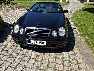 Mercedes-Benz CLK 320