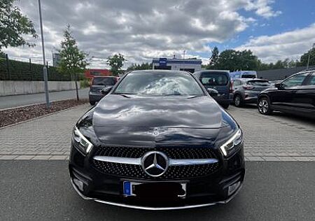 Mercedes-Benz A 200 -