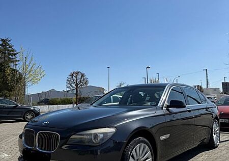 BMW 730Ld Voll Ausstattung