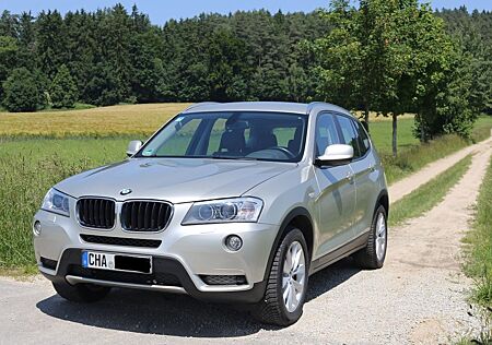 BMW X3 F25 20d Aut. AHK 1. Hd. Scheckgeft