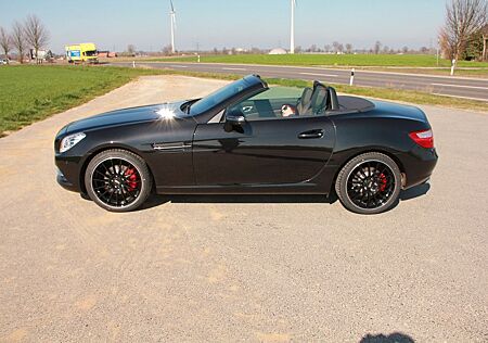 Mercedes-Benz SLK 200 -