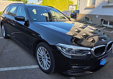 BMW 530d xDrive Touring A -