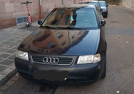 Audi A3 1.6 Kleinwagen